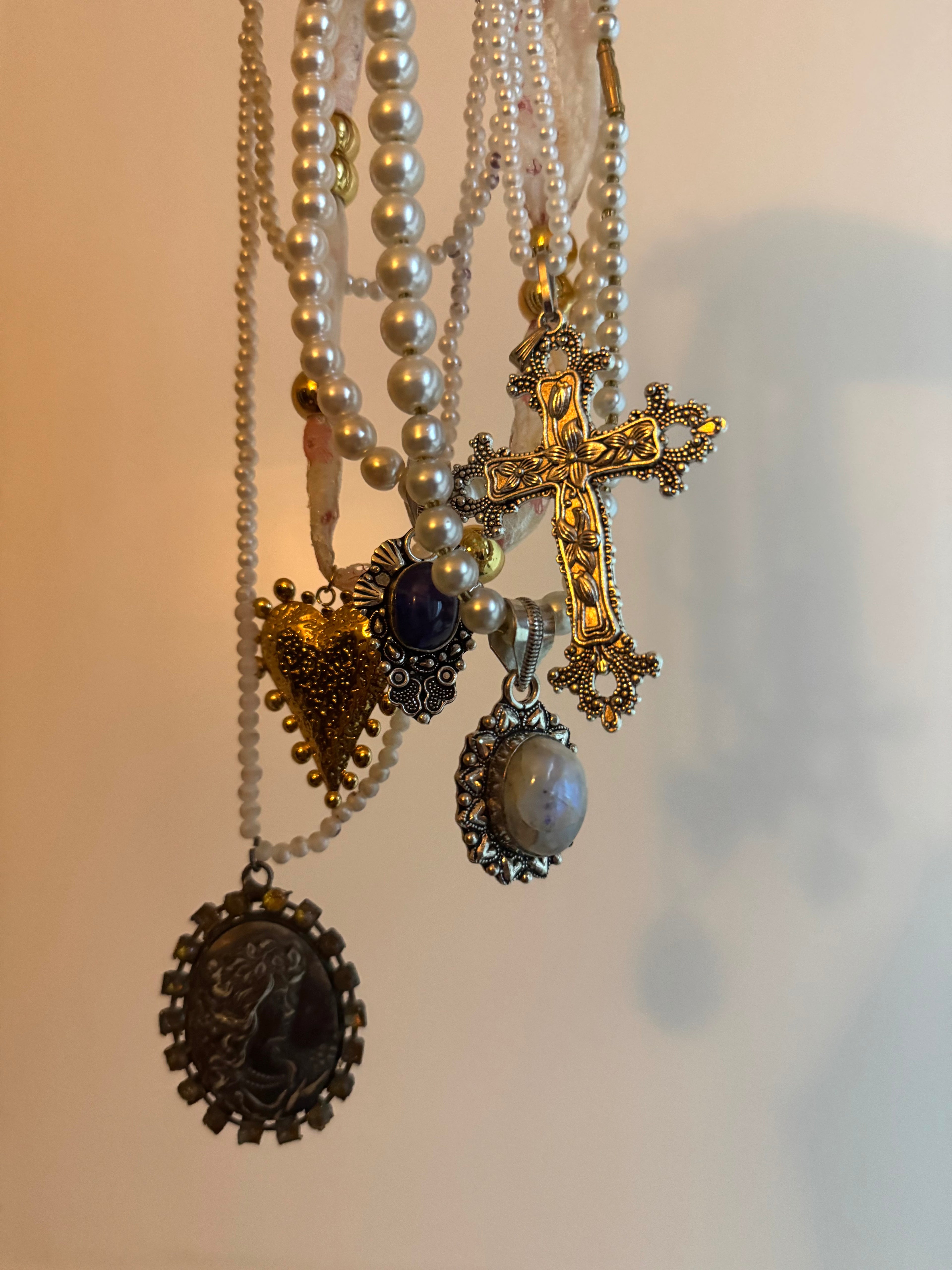 catherine vintage pendant