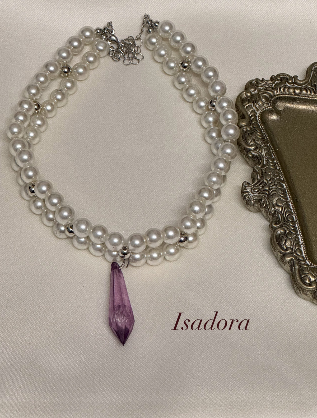 isadora necklace