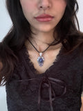 Pinterest pendant (macaw)