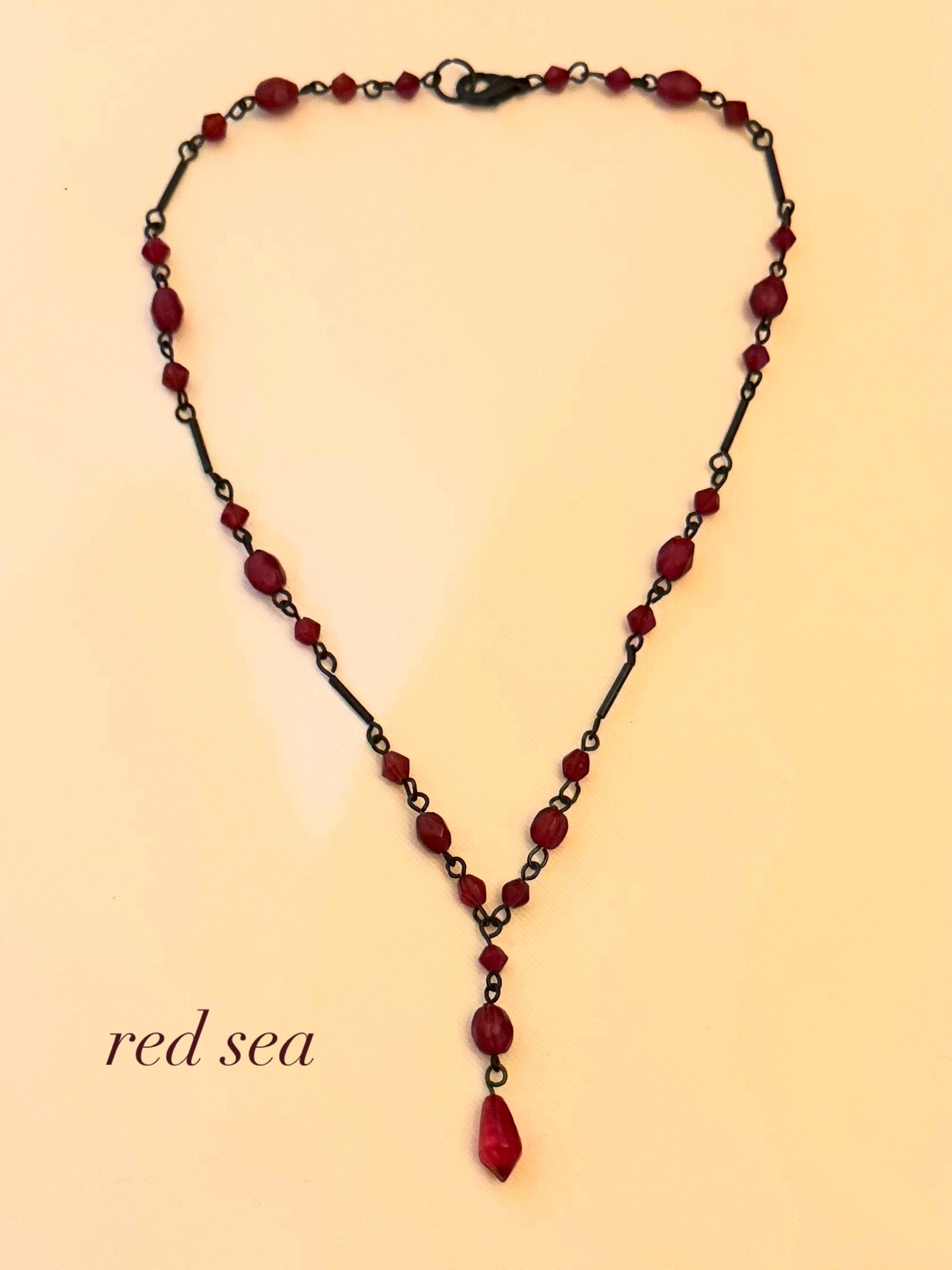 red sea y2k necklace